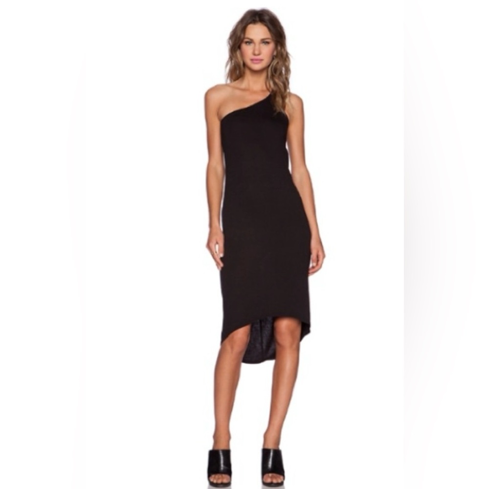 Revolve Riller & Fount Black Bradley One Shoulder Midi Dress